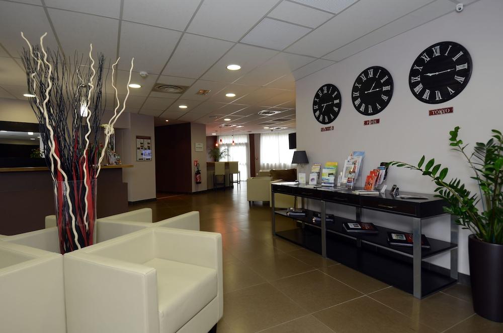 Zenitude Swiss Apparthotels Ferney Voltaire Dış mekan fotoğraf