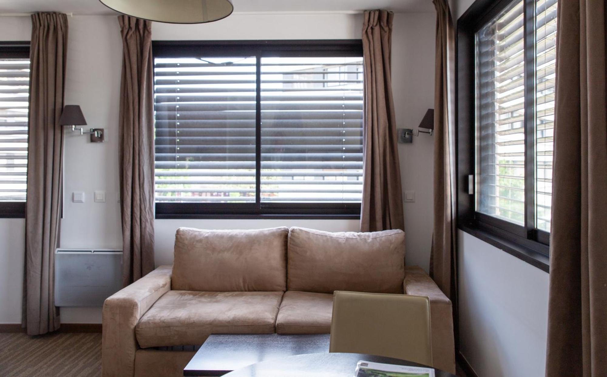 Zenitude Swiss Apparthotels Ferney Voltaire Dış mekan fotoğraf